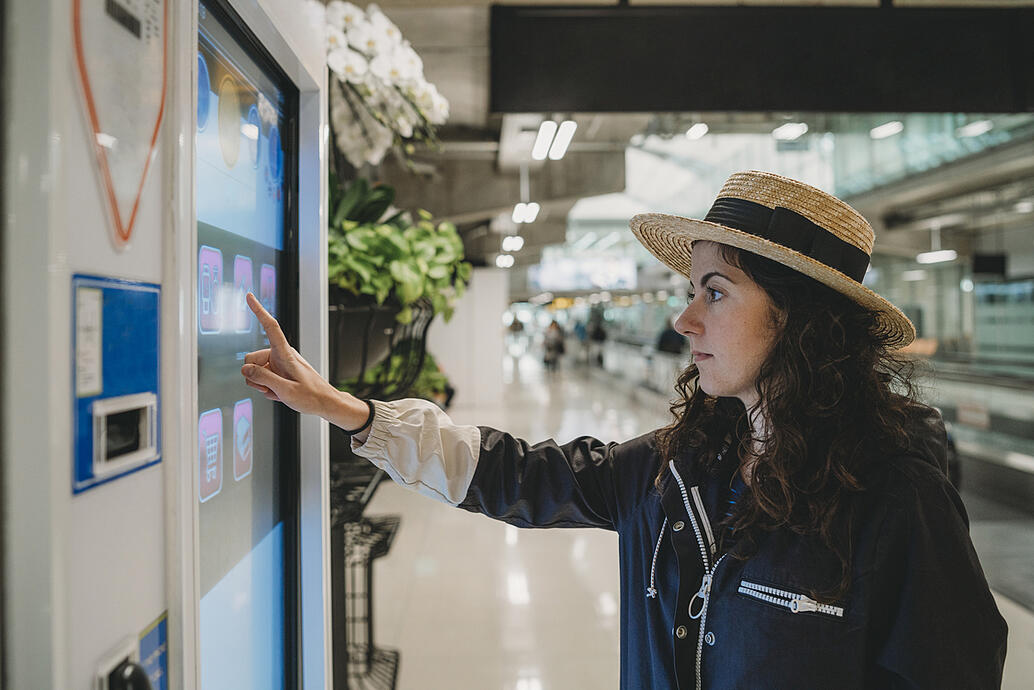 How eCommerce Brands Can Utilize Digital Signage